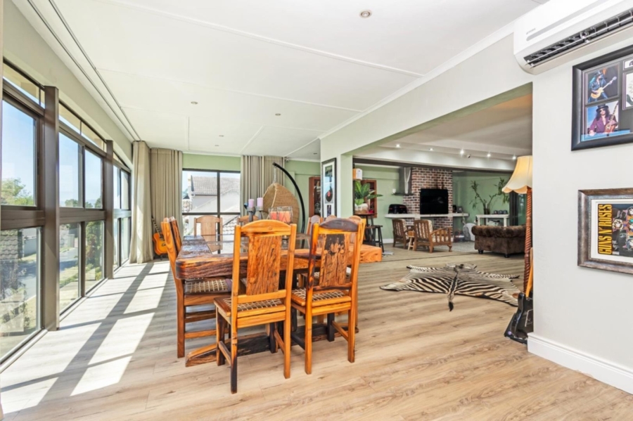 5 Bedroom Property for Sale in Kleinbron Estate Western Cape